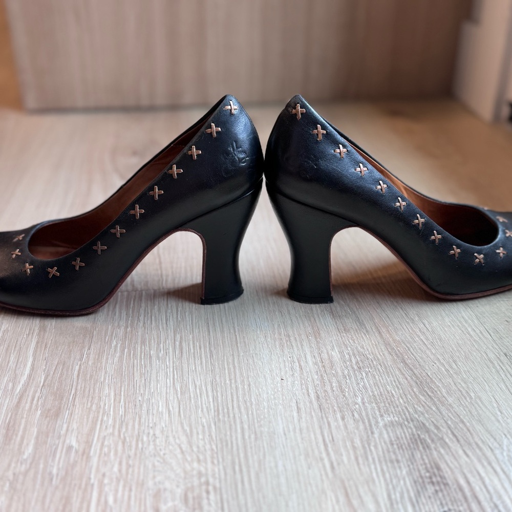 John Fluevog Daily Miracle Fortune Pumps - Picture 4 of 7